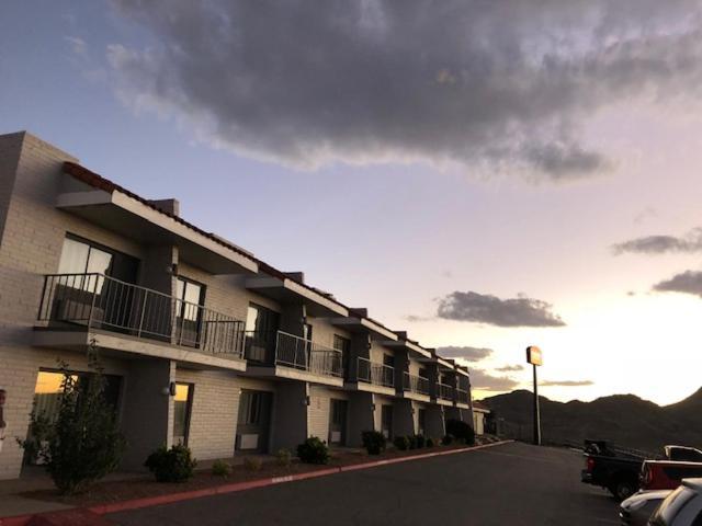 Extend-A-Suites Utep El Paso Buitenkant foto