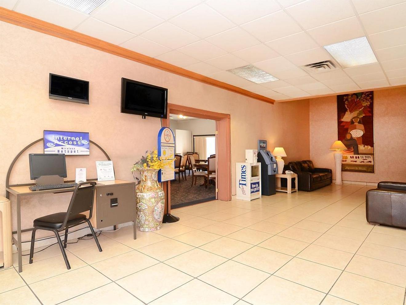 Extend-A-Suites Utep El Paso Buitenkant foto